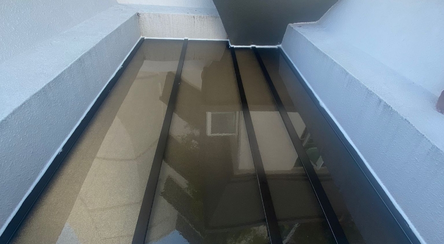 Polycarbonate awning outdoor patio view