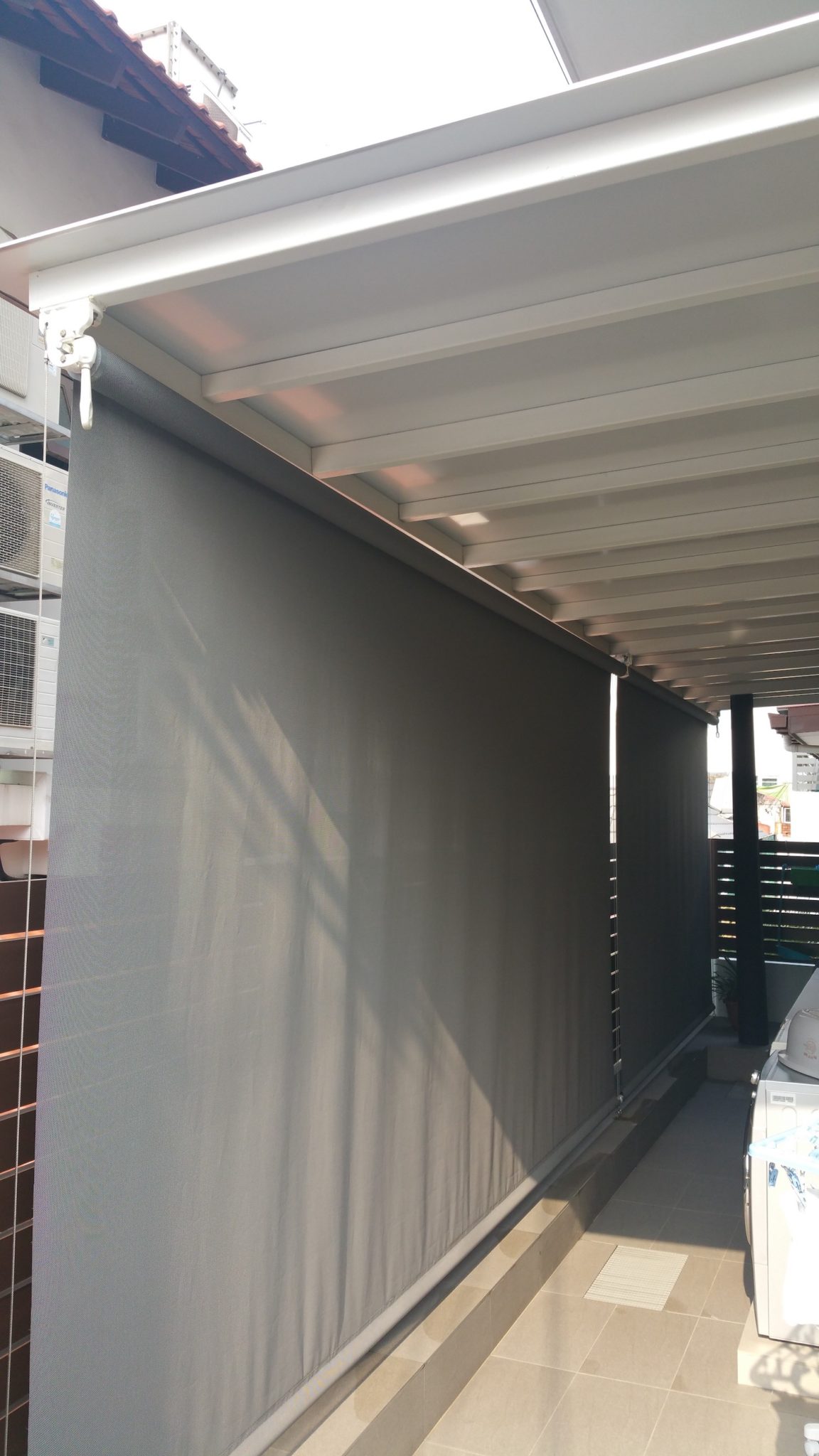 Composite panel with vertical drop